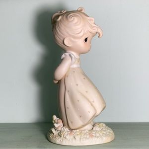 Autumn’s Praise - Precious Moments 1984 Four Seasons Series Figurine